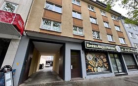Apartment Central 10H 75Qm Wi-Fi Free Parking